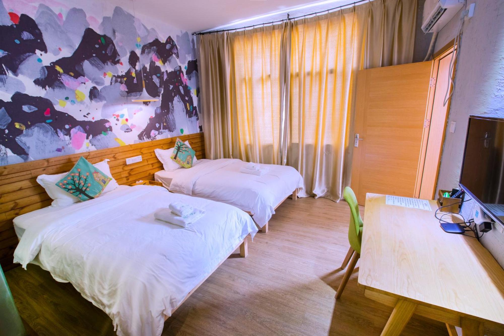 Zhangjiajie Forest Park Youth Hostel エクステリア 写真