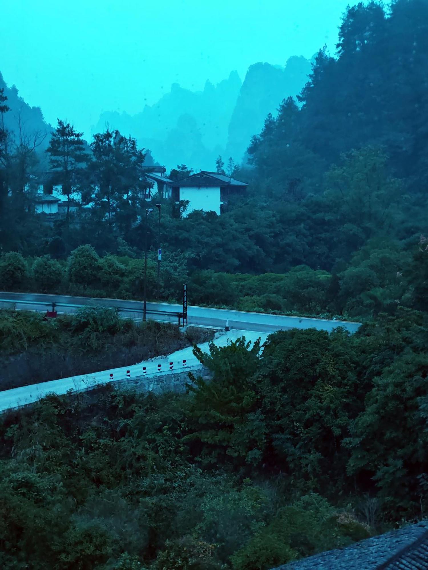 Zhangjiajie Forest Park Youth Hostel エクステリア 写真